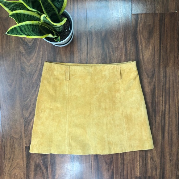 Zara Dresses & Skirts - Zara Golden Brown Tan Suede Mini Skirt M